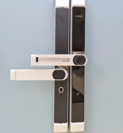 Khóa thông minh- Dosico- 5 tính năng 